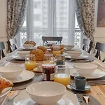 120 M2 Luxury Eiffel Signature *