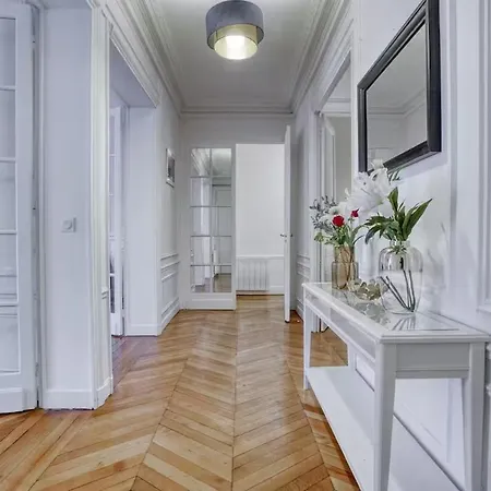 120 M2 Luxury Eiffel Signature Párizs