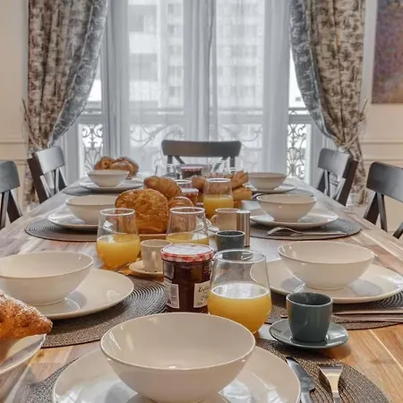 120 M2 Luxury Eiffel Signature *