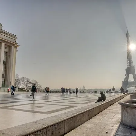 120 M2 Luxury Eiffel Signature Διαμέρισμα *