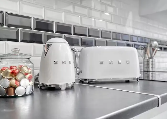 120 M2 Luxury Eiffel Signature *