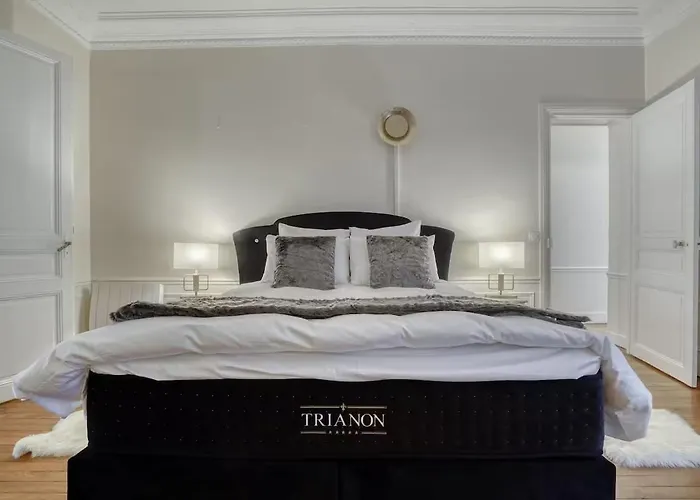 דירה 120 M2 Luxury Eiffel Signature *
